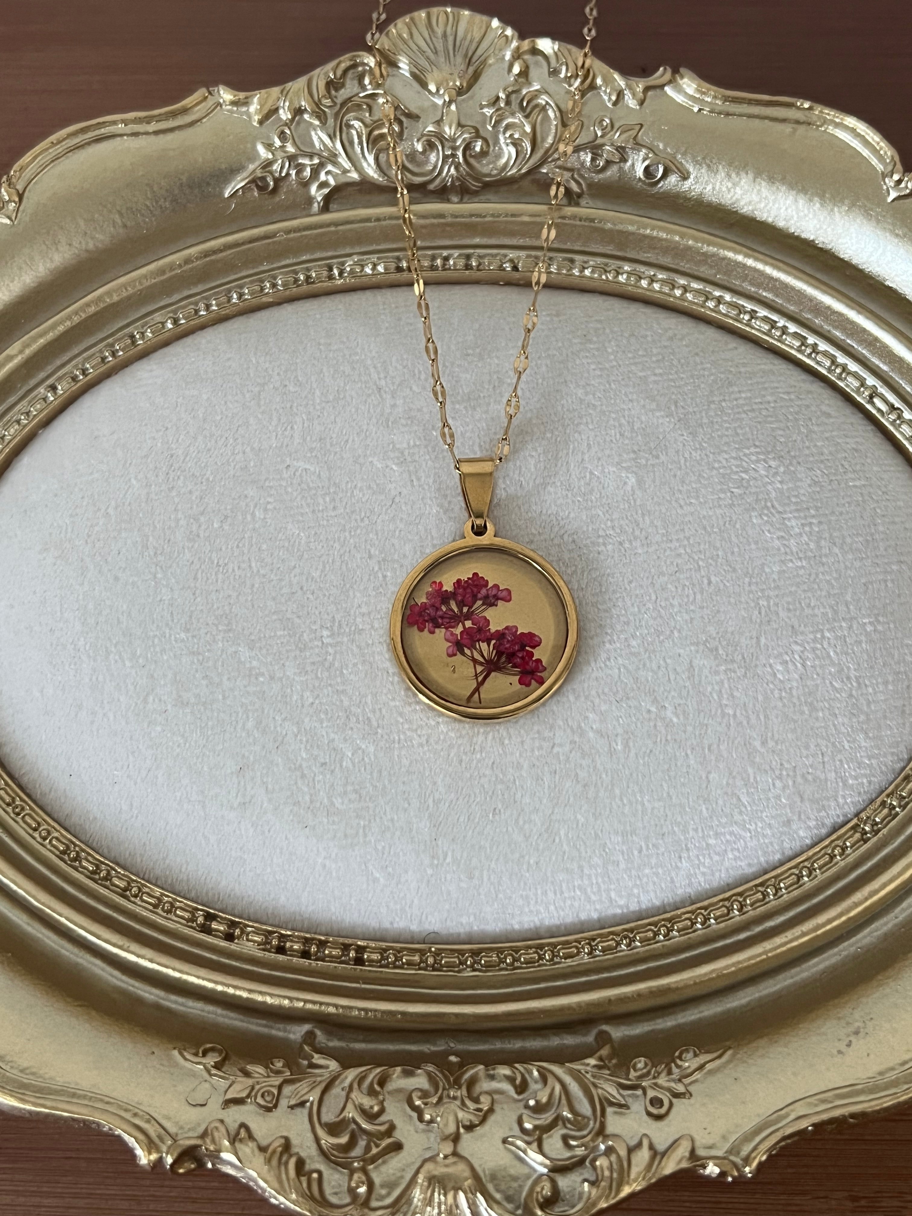 Dried flower necklace